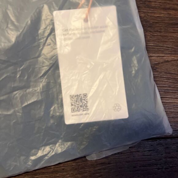 Quince 100% Washable Silk Maxi Skirt in Black. Size Medium. NWT! - Picture 9 of 10